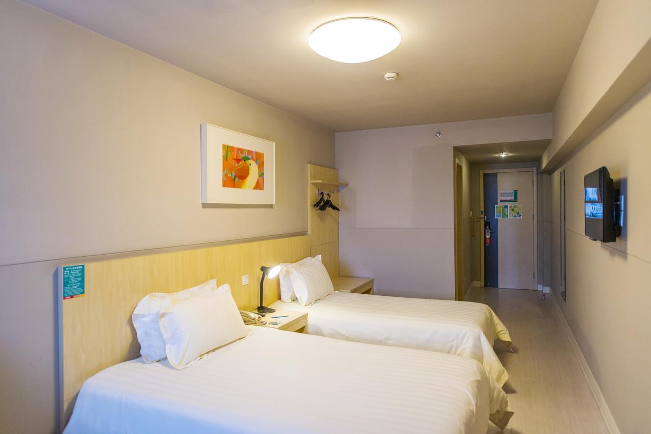 Jinjiang Inn Guangzhou Sanyuanli Avenue Heyi Street Buitenkant foto